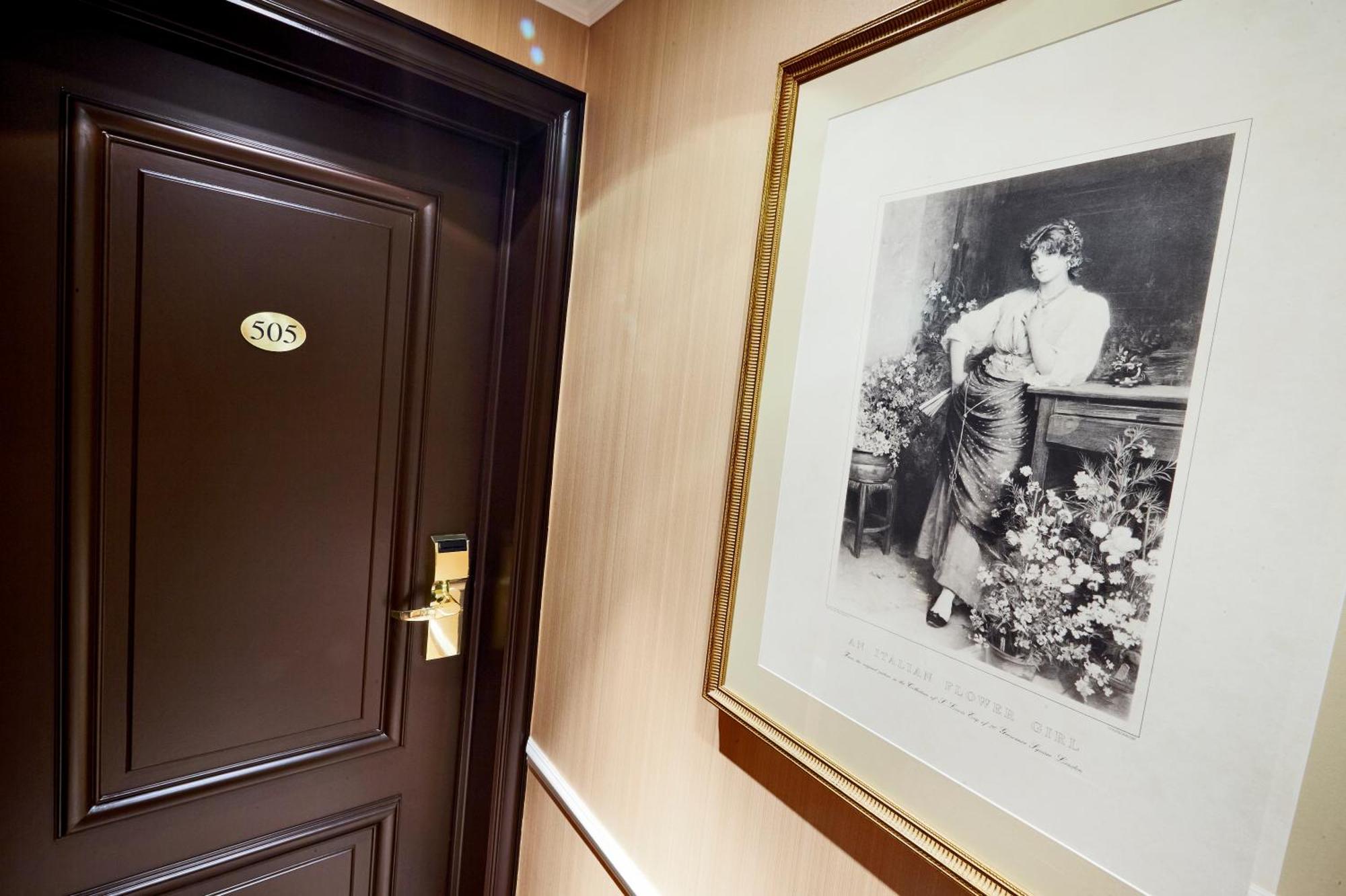 Golden Tulip Washington Opera Hotel Paris Phòng bức ảnh